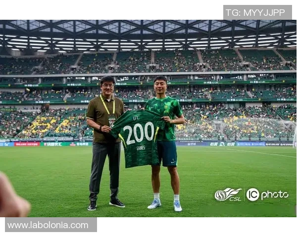 恒大与国安对决时间揭晓球迷期待精彩赛事盛况